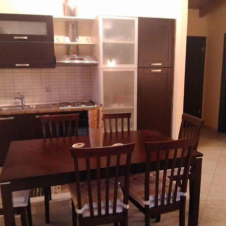 פלטאריה View And Relax Apartment מראה חיצוני תמונה