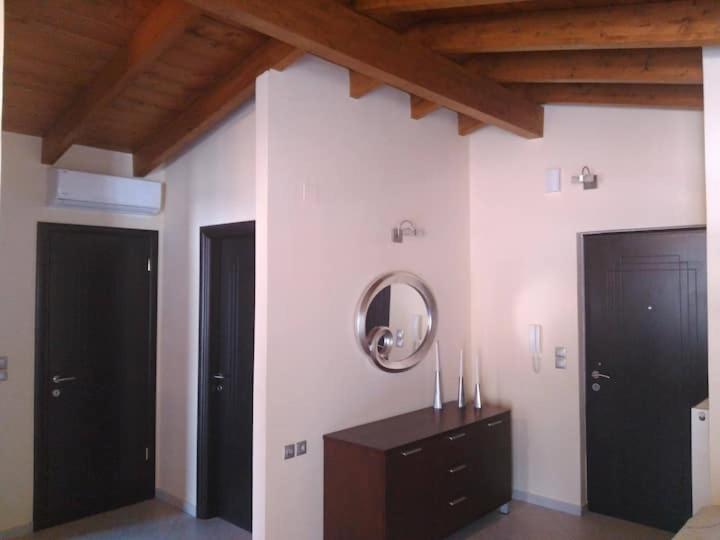 פלטאריה View And Relax Apartment מראה חיצוני תמונה